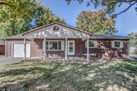 202 W Liberty St, Pleasant Hill IL, 62366