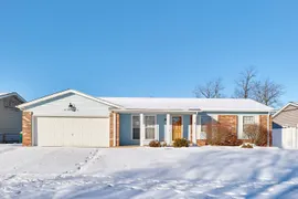 5475 Alnwick Dr, St. Louis MO, 63129